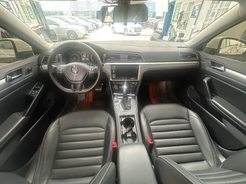 2019 Volkswagen Passat 1.4T 150HP L4 7DCT