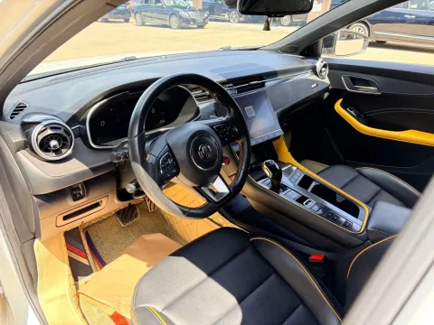 2020 Volkswagen Golf Sportsvan 1.4T 150HP L4 7DCT