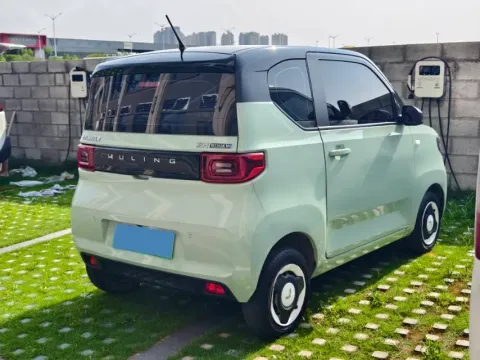 2022 WuLing HongGuang MINI EV BEV 9KWH,autocango,china used car exporter,china ev exporter,chinese used car exporter,chinese used ev exporter