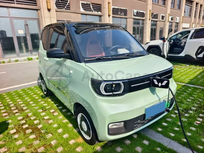 2022 WuLing HongGuang MINI EV BEV 9KWH,autocango,china used car exporter,china ev exporter,chinese used car exporter,chinese used ev exporter