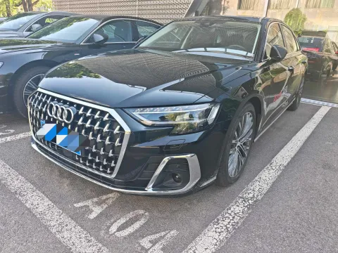 2025 AUDI A8,autocango,china used car exporter,china ev exporter,chinese used car exporter,chinese used ev exporter