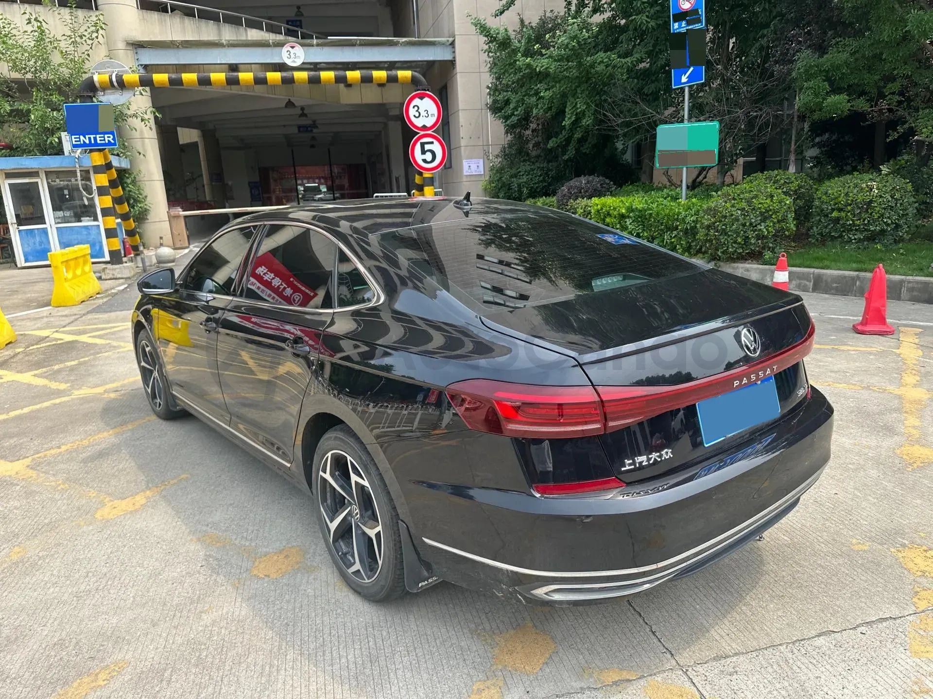 2024 Volkswagen Passat 2.0T 220HP L4 7DCT,autocango,china used car exporter,china ev exporter,chinese used car exporter,chinese used ev exporter