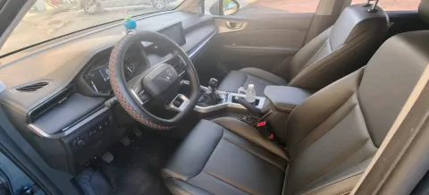 2022 WuLing JiaChen 1.5L 99HP L4 6MT