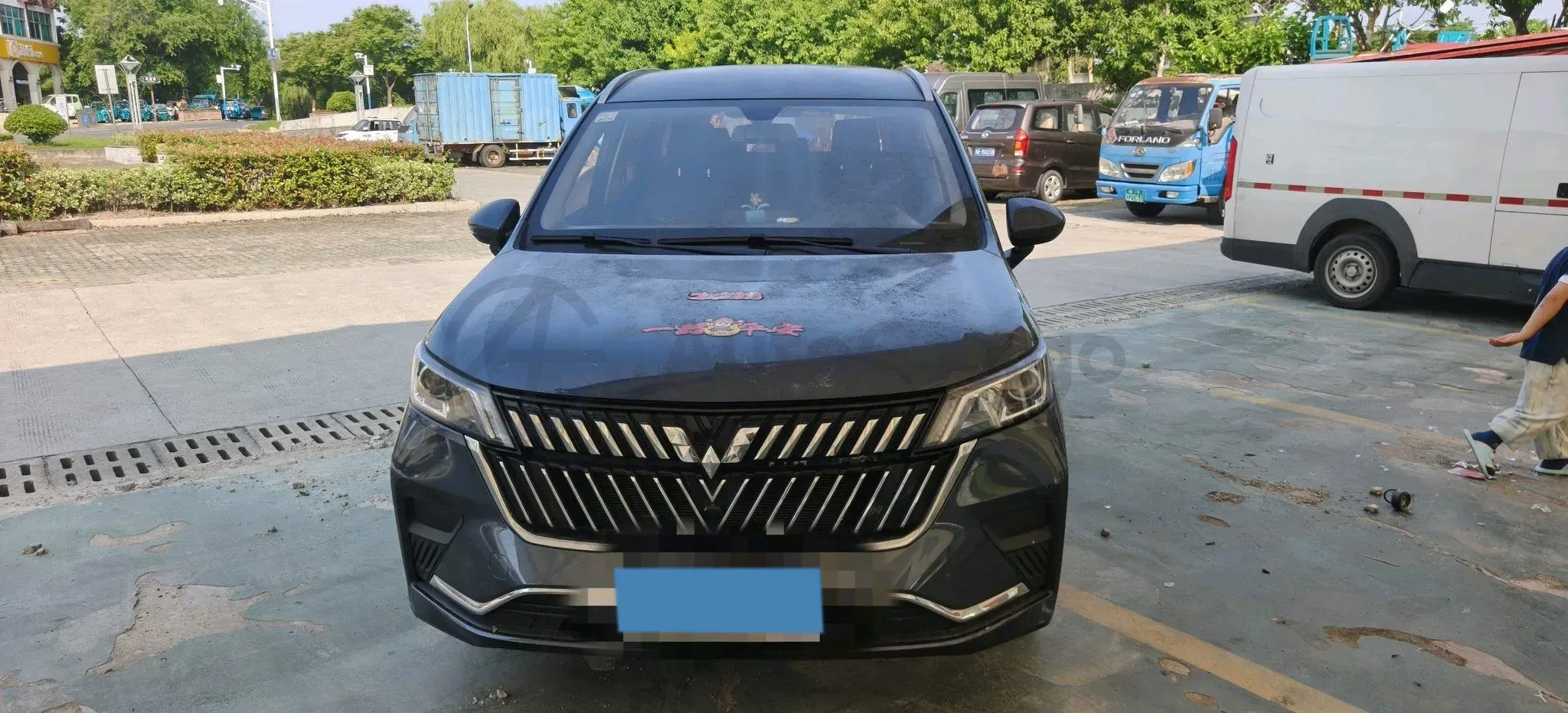 2022 WuLing JiaChen 1.5L 99HP L4 6MT,autocango,china used car exporter,china ev exporter,chinese used car exporter,chinese used ev exporter