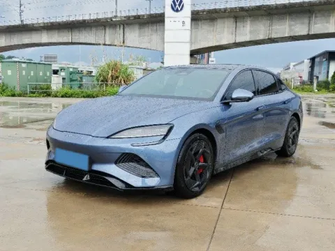 2022 AITO AITO M5,autocango,china used car exporter,china ev exporter,chinese used car exporter,chinese used ev exporter