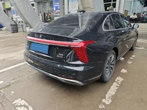 2023 HongQi H5 2.0T 224HP L4 8AT