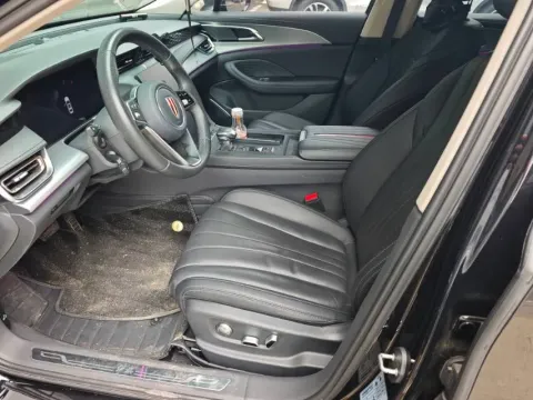 2023 HongQi H5 2.0T 224HP L4 8AT