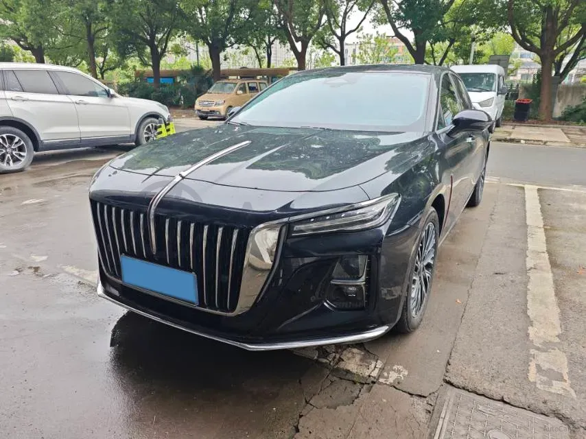 2023 HongQi H5 2.0T 224HP L4 8AT,autocango,china used car exporter,china ev exporter,chinese used car exporter,chinese used ev exporter