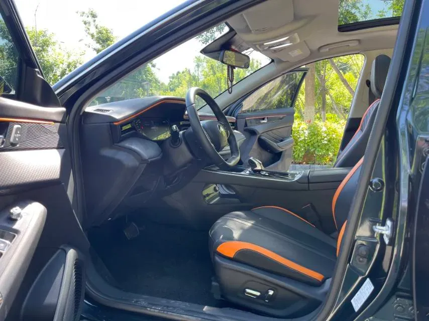 2021 DongFeng Aeolus YiXuan MAX 1.5T 190HP L4 7DCT,autocango,china used car exporter,china ev exporter,chinese used car exporter,chinese used ev exporter