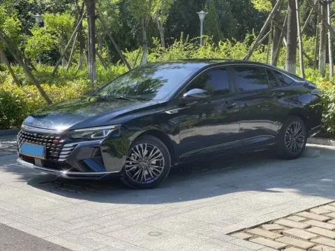 2021 DONGFENG AEOLUS YIXUAN MAX,autocango,china used car exporter,china ev exporter,chinese used car exporter,chinese used ev exporter