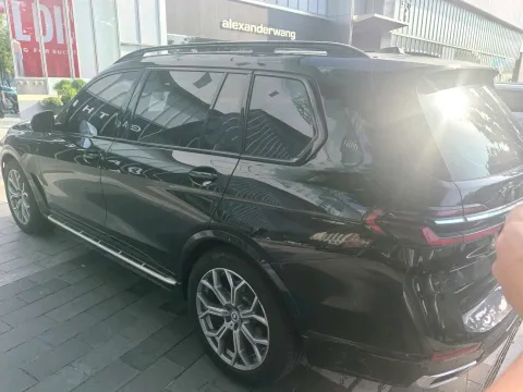 2024 BMW X7 3.0T 381HP L6 8AT
