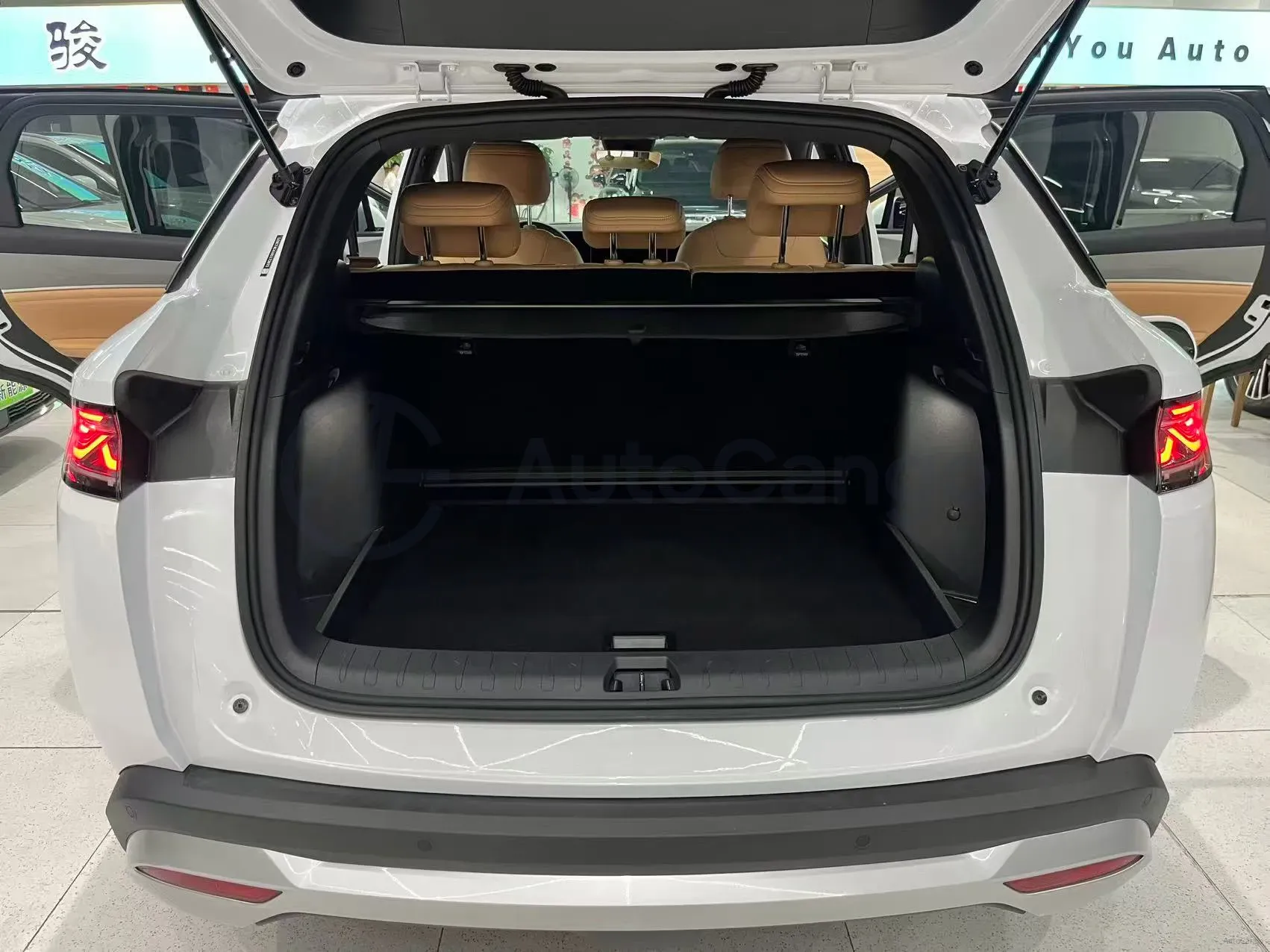 2024 BYD SongL DM-i 1.5L 101HP L4 E-CVT PHEV 18.3KWH,autocango,china used car exporter,china ev exporter,chinese used car exporter,chinese used ev exporter