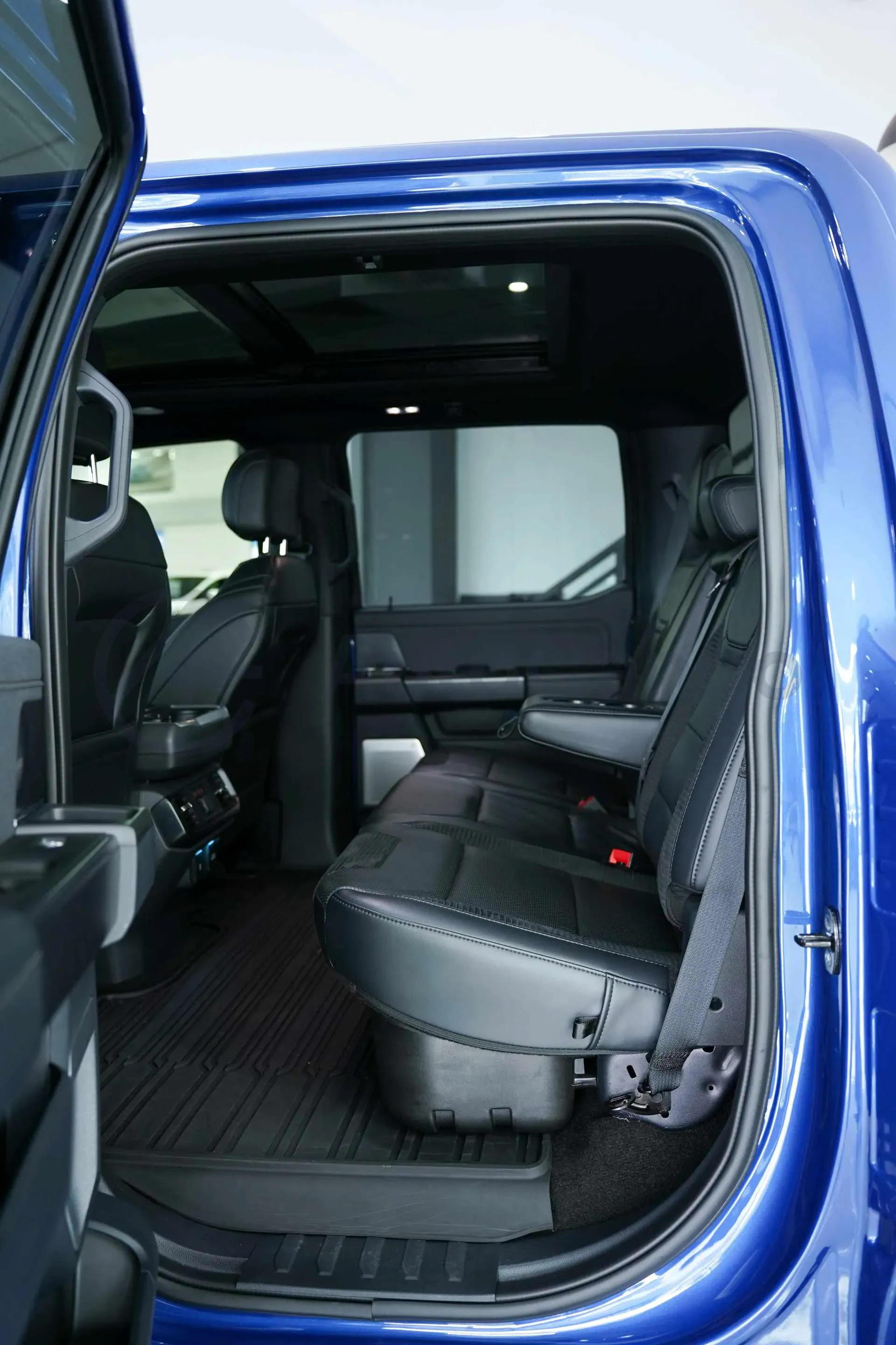 2022 Ford F-150 3.5T 423HP V6 10AT,autocango,china used car exporter,china ev exporter,chinese used car exporter,chinese used ev exporter