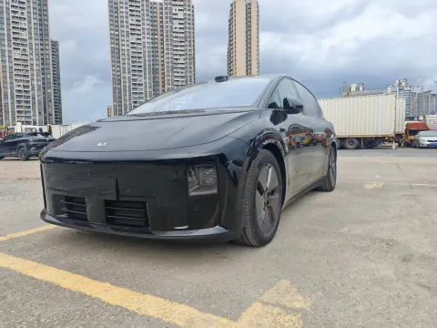 2025 LI I8,autocango,china used car exporter,china ev exporter,chinese used car exporter,chinese used ev exporter