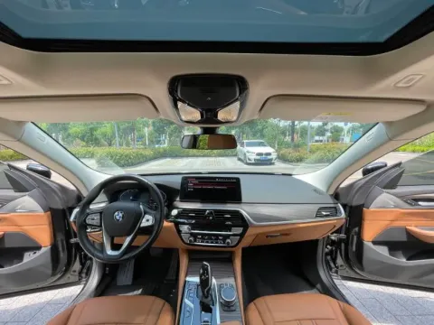 2021 BMW 6 Series GT 2.0T 258HP L4 8AT