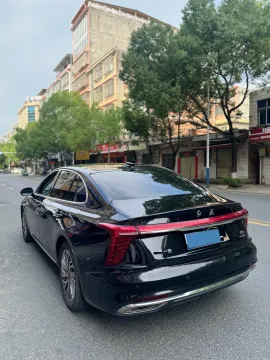 2023 HongQi H5 2.0T 224HP L4 8AT