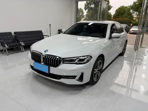 2022 BMW 5 SERIES,autocango,china used car exporter,china ev exporter,chinese used car exporter,chinese used ev exporter