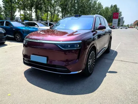 2025 AITO AITO M8,autocango,china used car exporter,china ev exporter,chinese used car exporter,chinese used ev exporter