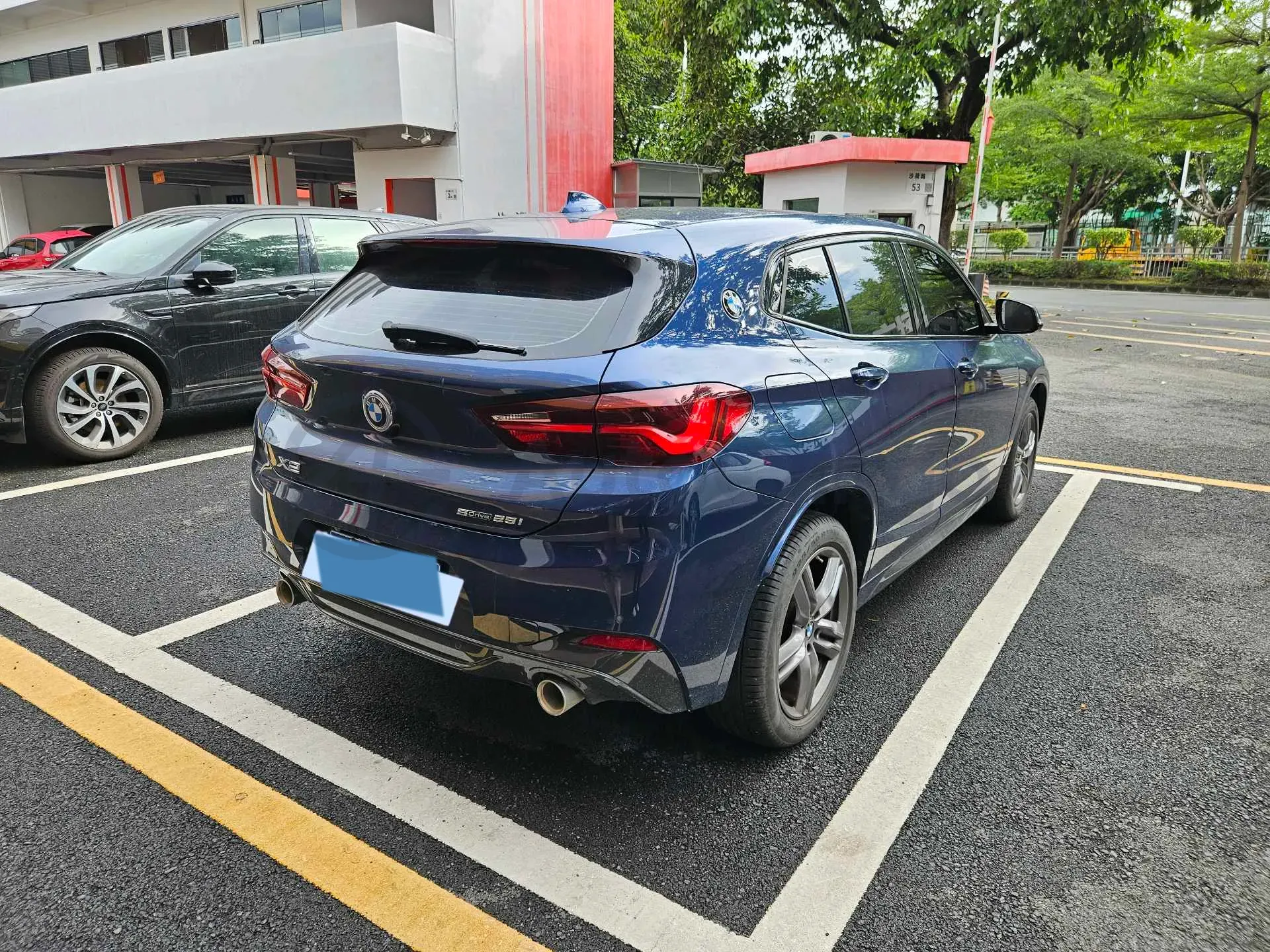 2022 BMW X2 2.0T 192HP L4 7DCT,autocango,china used car exporter,china ev exporter,chinese used car exporter,chinese used ev exporter