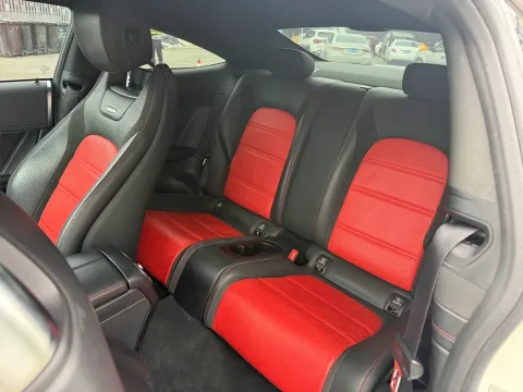 2016 Mercedes-Benz C AMG 4.0T 476HP V8 7AT
