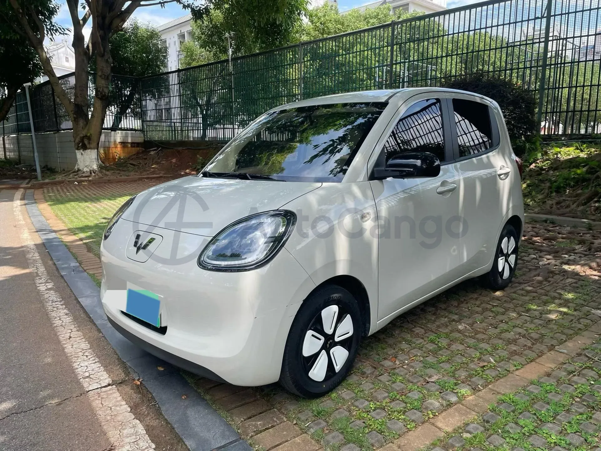 2025 WuLing HongGuang MINI EV BEV 16.2KWH,autocango,china used car exporter,china ev exporter,chinese used car exporter,chinese used ev exporter