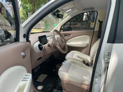 2025 WuLing HongGuang MINI EV BEV 16.2KWH,autocango,china used car exporter,china ev exporter,chinese used car exporter,chinese used ev exporter