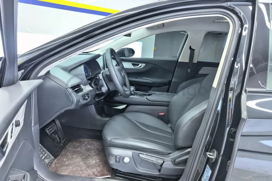 2023 HongQi E-QM5 BEV 74.9KWH,autocango,china used car exporter,china ev exporter,chinese used car exporter,chinese used ev exporter