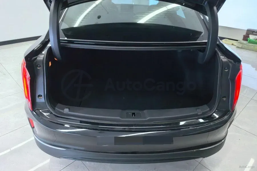 2023 HongQi E-QM5 BEV 74.9KWH,autocango,china used car exporter,china ev exporter,chinese used car exporter,chinese used ev exporter