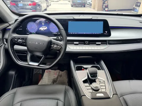 2023 Chery Tiggo 8 Plus 1.6T 197HP L4 7DCT
