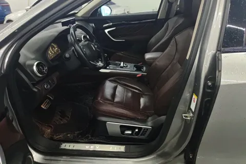 2017 WEY VV7 2.0T 234HP L4 7DCT