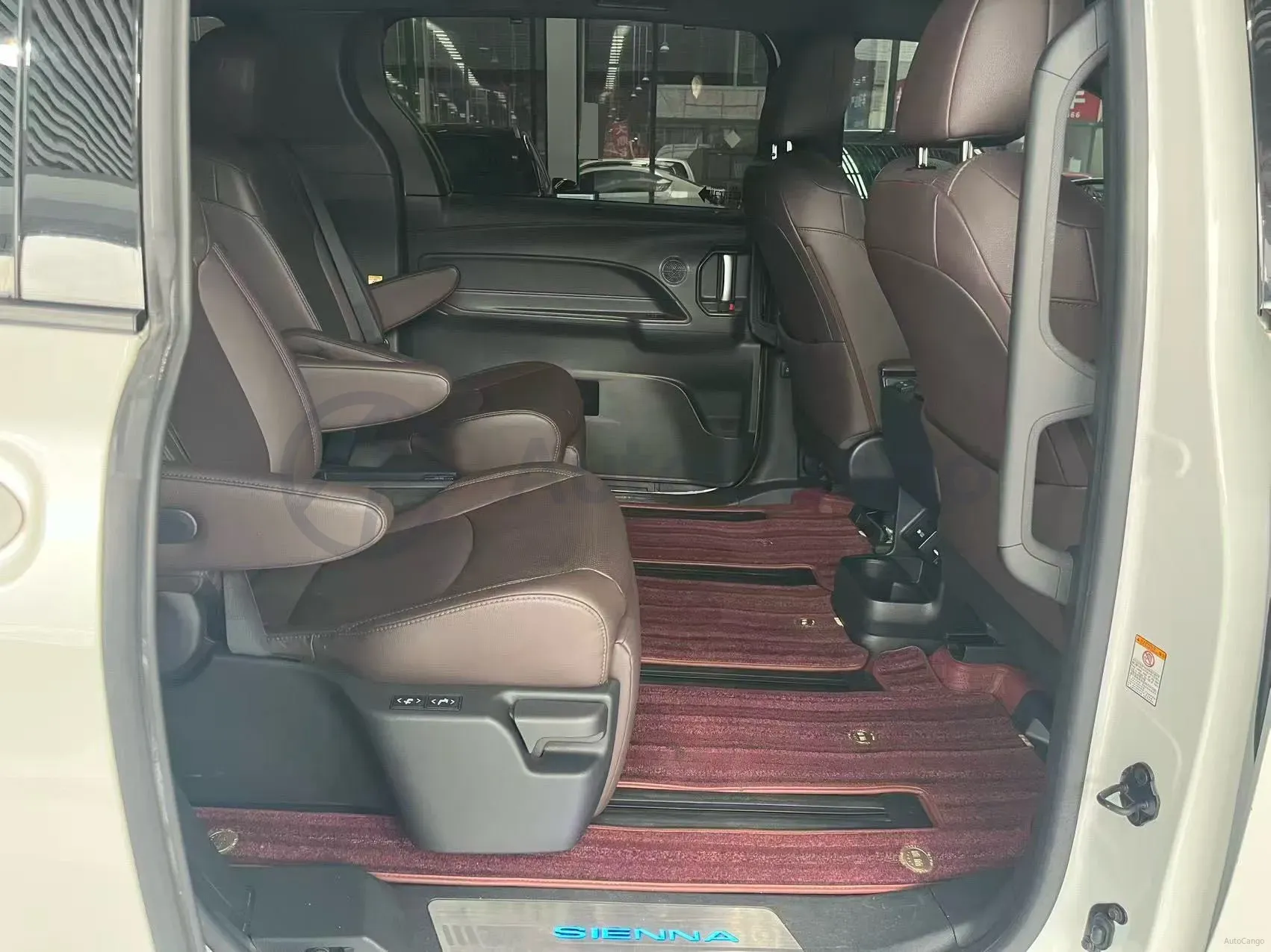 2021 Toyota Sienna 2.5L 192HP L4 E-CVT Hybrid,autocango,china used car exporter,china ev exporter,chinese used car exporter,chinese used ev exporter
