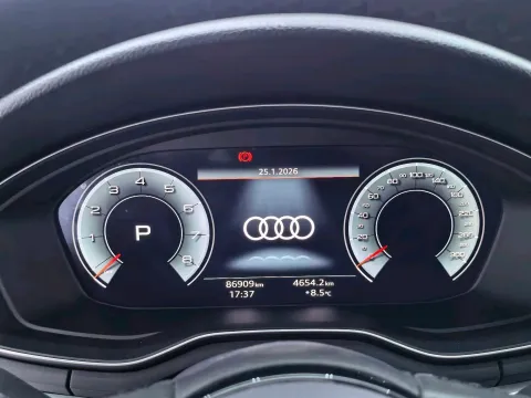 2022 Audi A4L 2.0T 190HP L4 7DCT