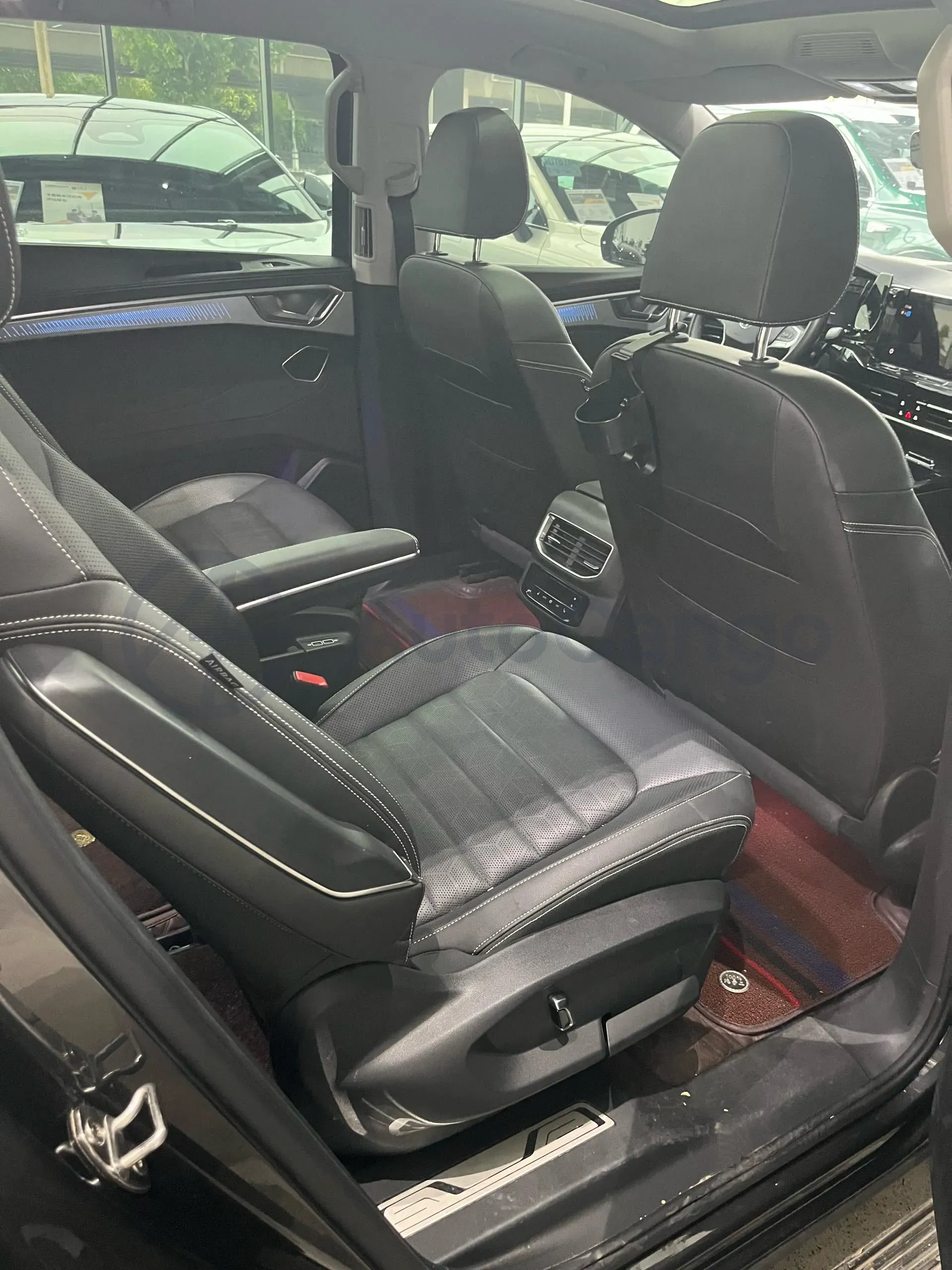 2021 Volkswagen Talagon 2.0T 220HP L4 7DCT,autocango,china used car exporter,china ev exporter,chinese used car exporter,chinese used ev exporter