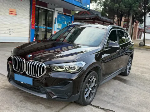 2022 BMW X1,autocango,china used car exporter,china ev exporter,chinese used car exporter,chinese used ev exporter