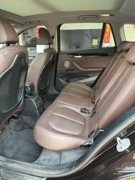 2022 BMW X1 2.0T 192HP L4 7DCT