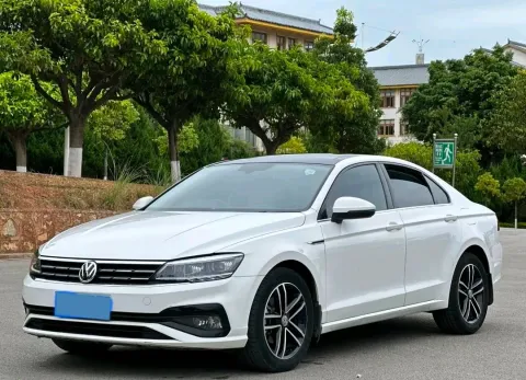 2021 Volkswagen Lamando 1.4T 150HP L4 7DCT,autocango,china used car exporter,china ev exporter,chinese used car exporter,chinese used ev exporter