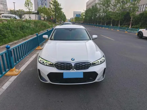 2024 BMW 3 Series 2.0T 184HP L4 8AT,autocango,china used car exporter,china ev exporter,chinese used car exporter,chinese used ev exporter