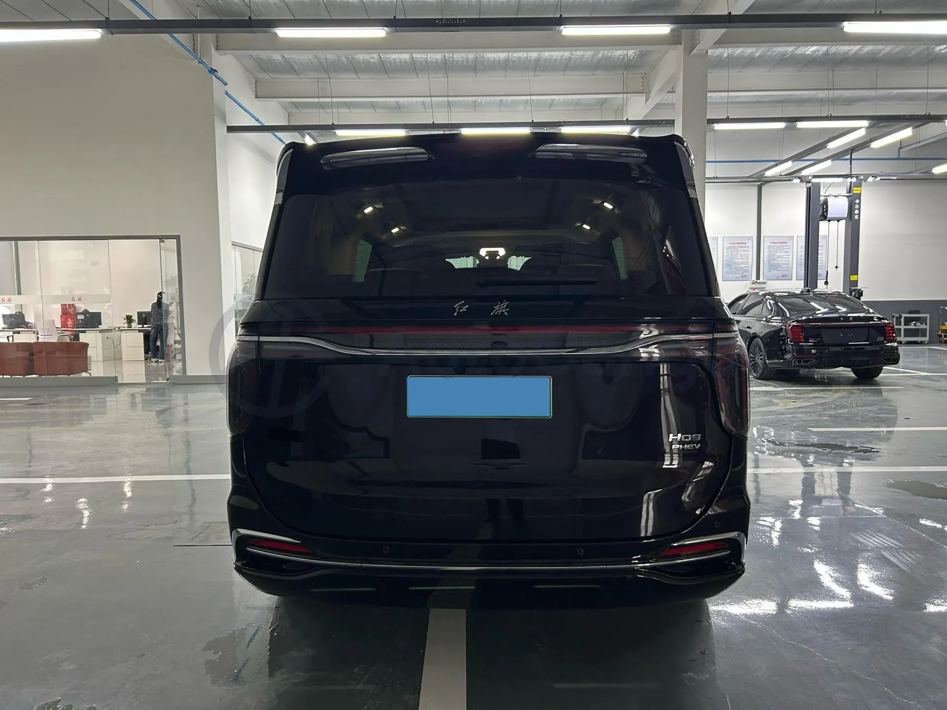 2024 HongQi HQ9 2.0T 163HP L4 1DHT PHEV 20.14KWH,autocango,china used car exporter,china ev exporter,chinese used car exporter,chinese used ev exporter