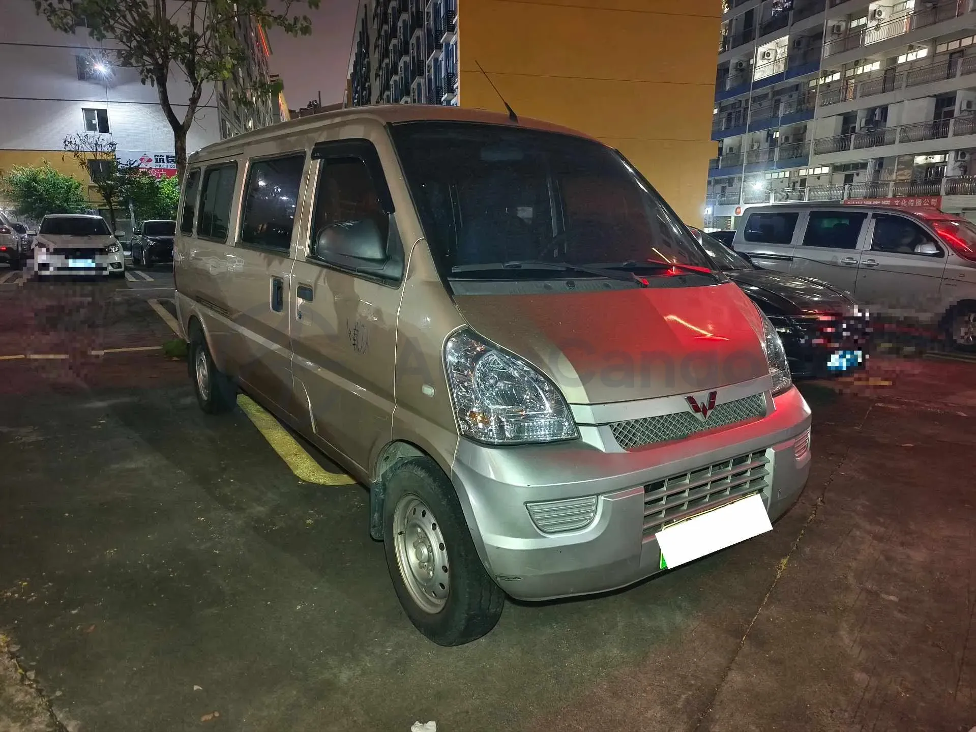 2022 WuLing RongGuang Mini Truck EV BEV 41.5KWH,autocango,china used car exporter,china ev exporter,chinese used car exporter,chinese used ev exporter