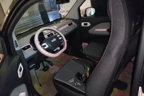 2022 CheryQQ QQ Ice Cream BEV 13.85KWH,autocango,china used car exporter,china ev exporter,chinese used car exporter,chinese used ev exporter