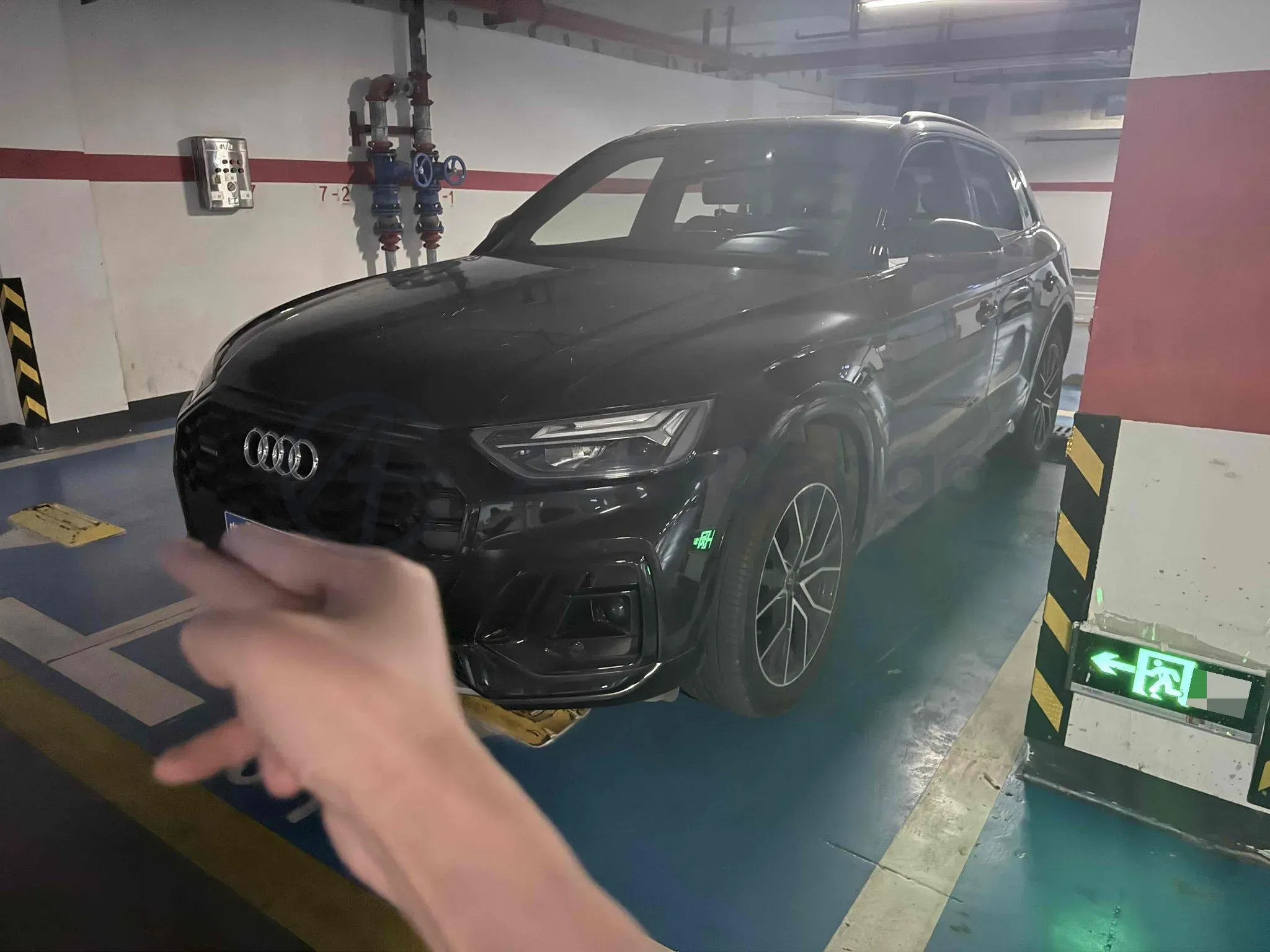 2024 Audi Q5L 2.0T 245HP L4 7DCT,autocango,china used car exporter,china ev exporter,chinese used car exporter,chinese used ev exporter