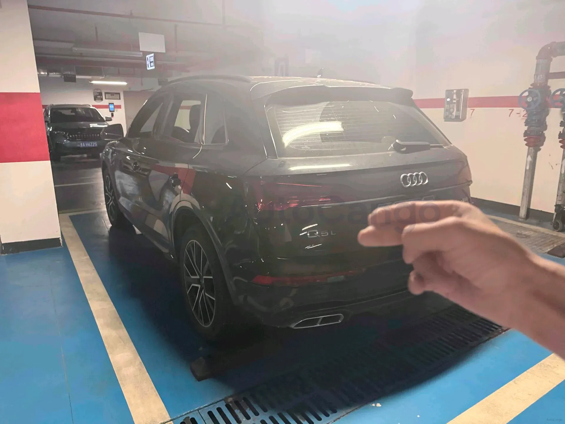 2024 Audi Q5L 2.0T 245HP L4 7DCT,autocango,china used car exporter,china ev exporter,chinese used car exporter,chinese used ev exporter