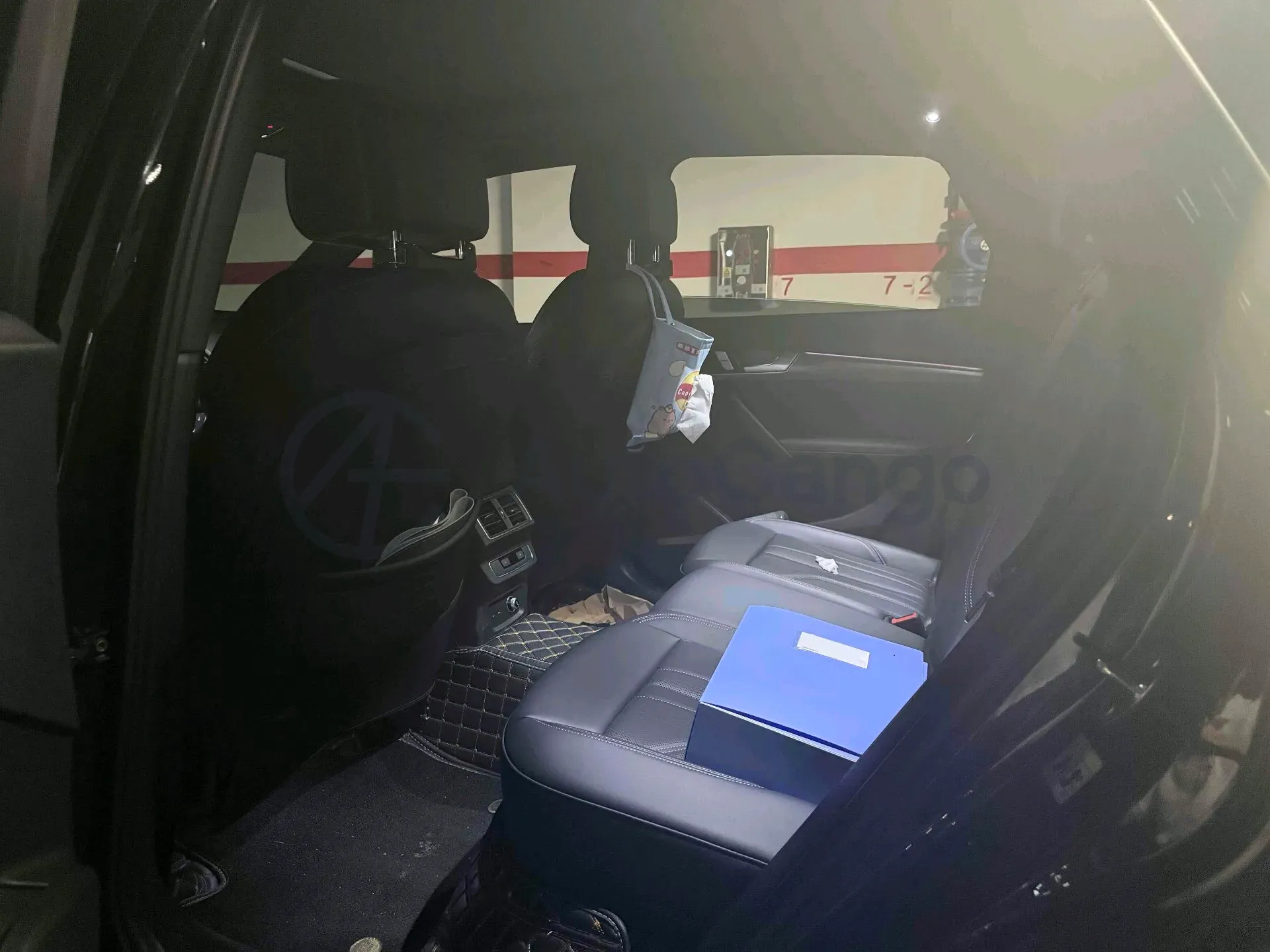 2024 Audi Q5L 2.0T 245HP L4 7DCT,autocango,china used car exporter,china ev exporter,chinese used car exporter,chinese used ev exporter