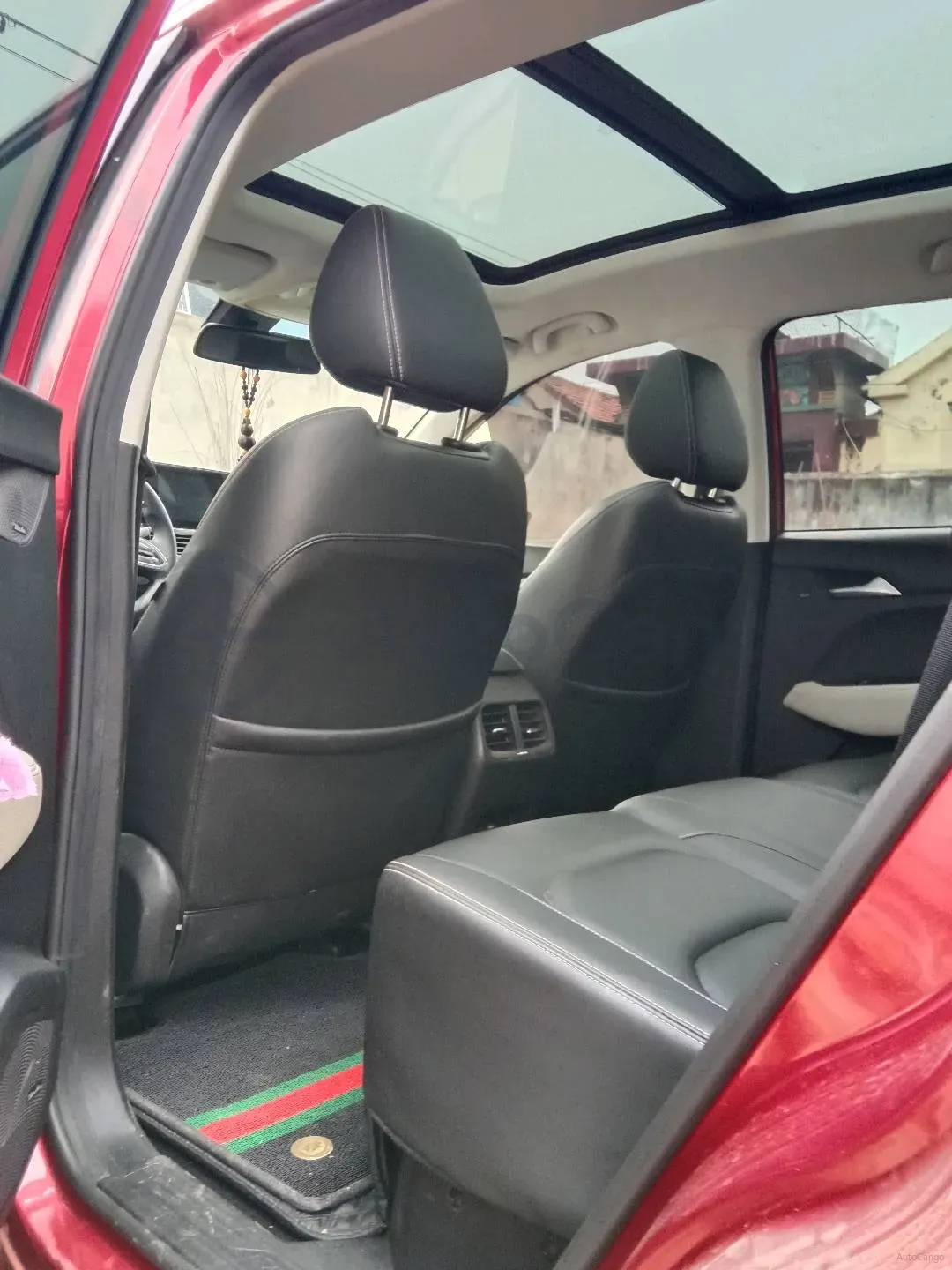2018 BaoJun 530 1.5T 150HP L4 6MT,autocango,china used car exporter,china ev exporter,chinese used car exporter,chinese used ev exporter
