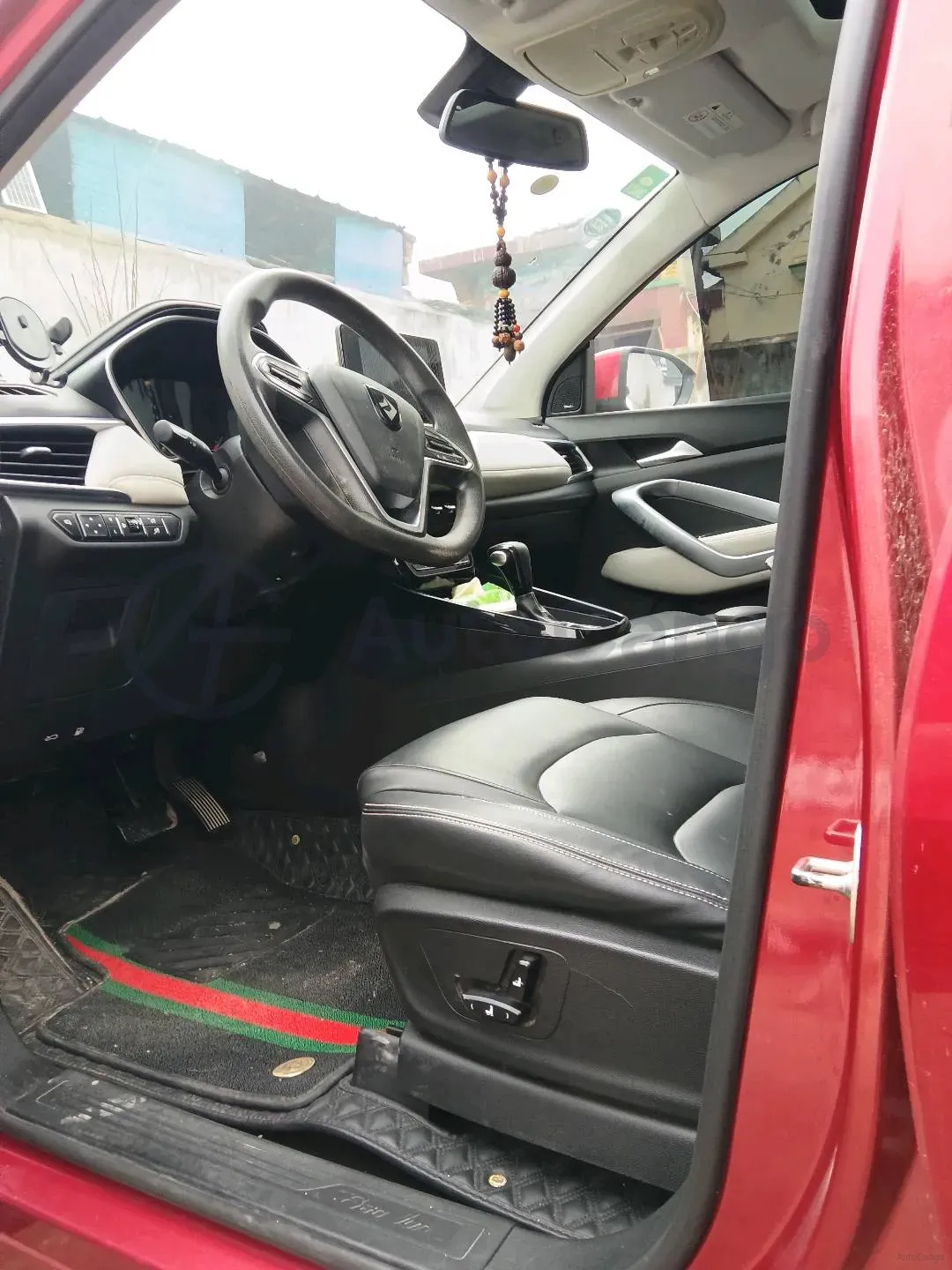 2018 BaoJun 530 1.5T 150HP L4 6MT,autocango,china used car exporter,china ev exporter,chinese used car exporter,chinese used ev exporter