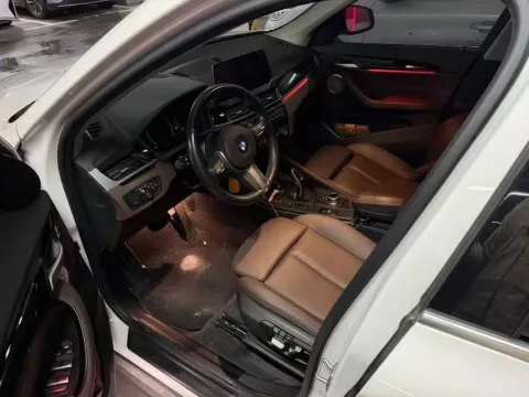 2021 BMW X1 2.0T 192HP L4 7DCT
