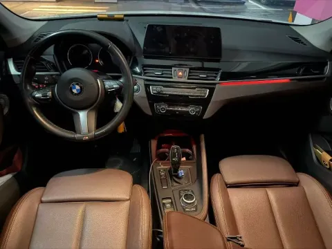 2021 BMW X1 2.0T 192HP L4 7DCT