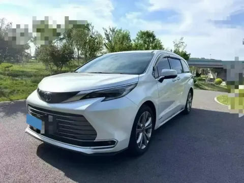 2024 TOYOTA SIENNA,autocango,china used car exporter,china ev exporter,chinese used car exporter,chinese used ev exporter