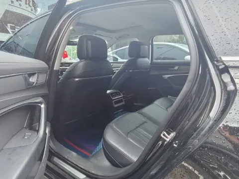 2021 Audi A6L 2.0T 190HP L4 7DCT