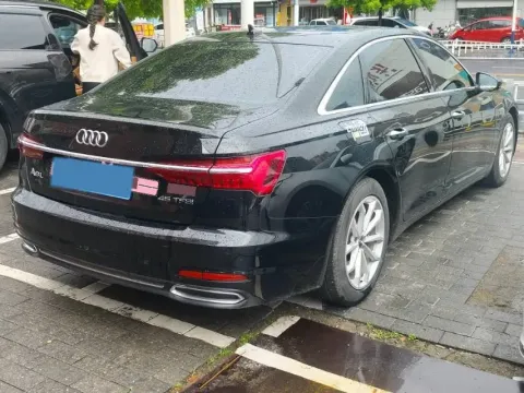 2021 Audi A6L 2.0T 190HP L4 7DCT